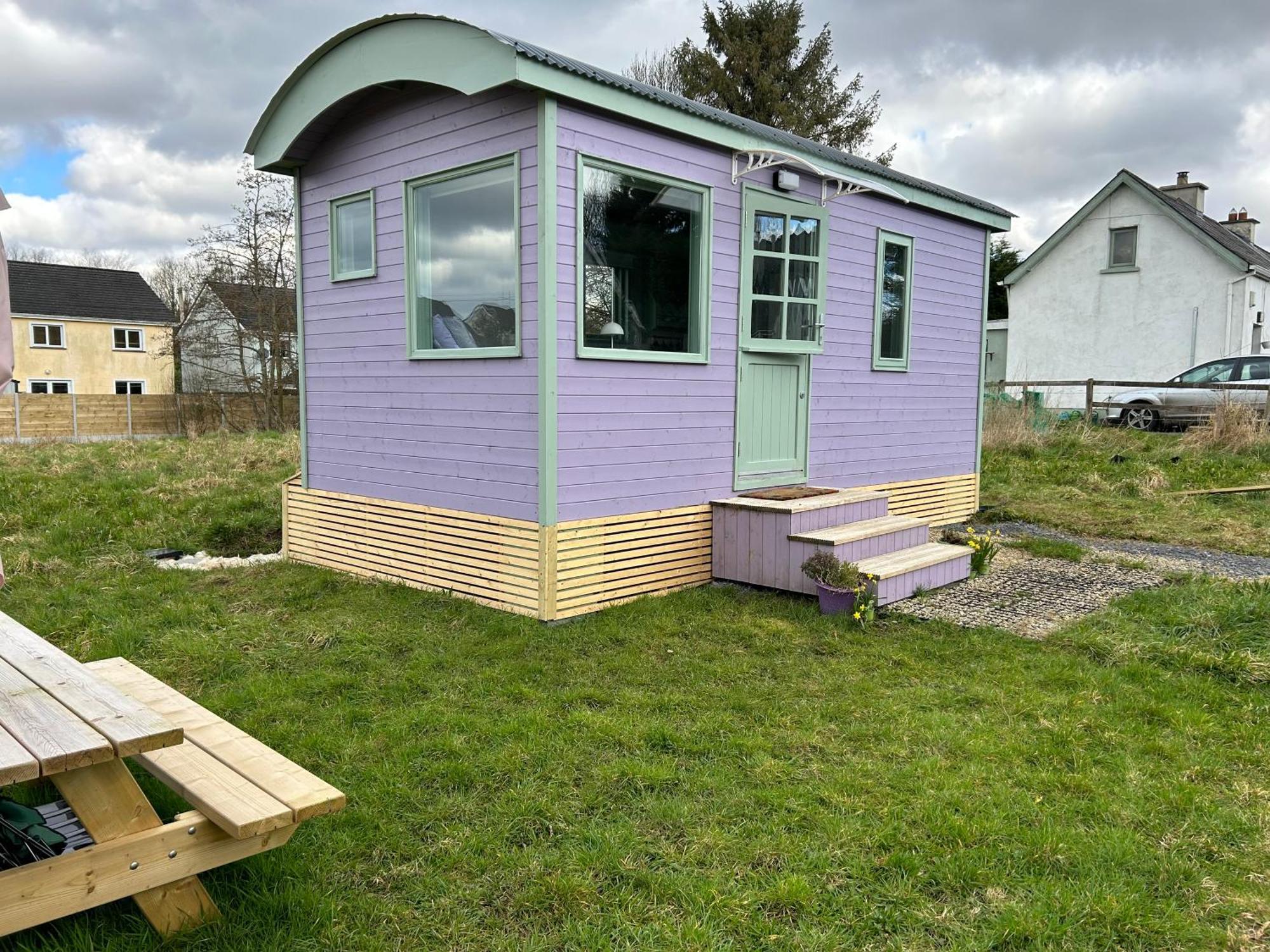 Market Street Shepherd'S Hut Leitrim Dromahair Exterior photo